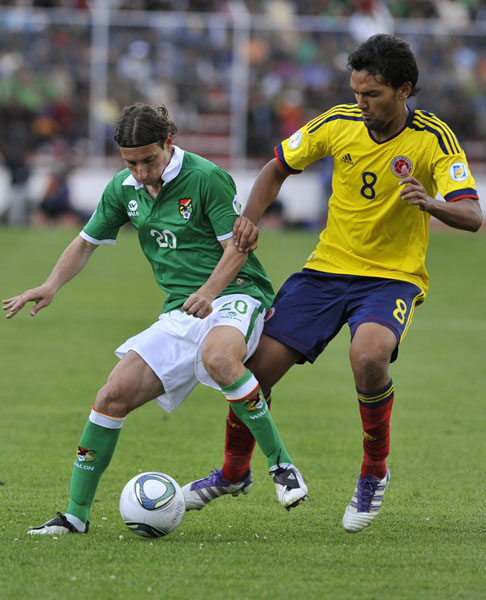 爱游戏中国平台-包含德国杯今晚走向成谜,切尔西调整名单,赛场秩序良好,轮换策略成焦点的词条